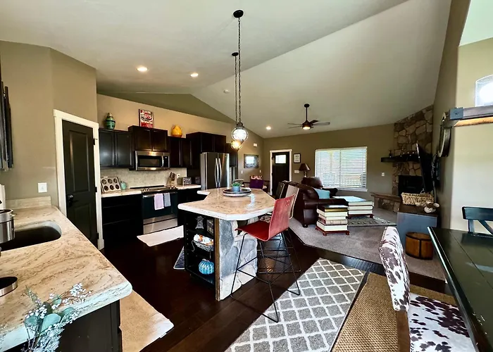 Glacier Park Getaway - Rustic Range Retreat