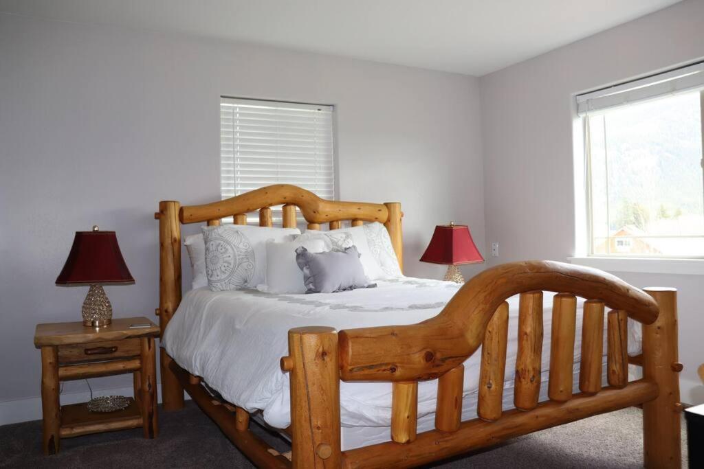 Hébergement de vacances Glacier Park Getaway - Rustic Range Retreat Columbia Falls