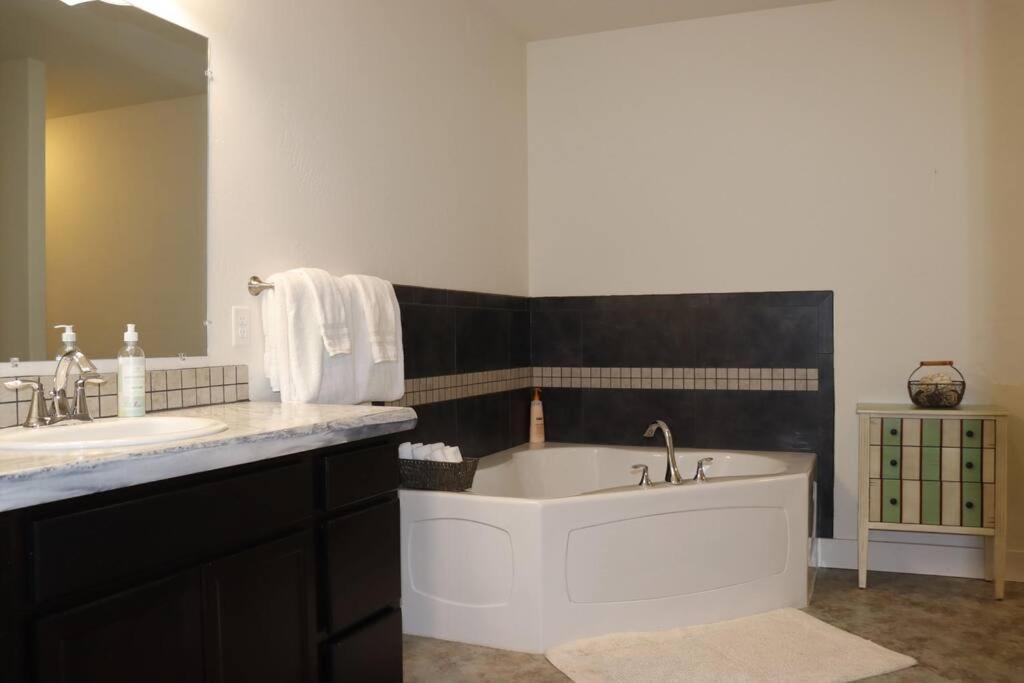 Hébergement de vacances Glacier Park Getaway - Rustic Range Retreat Columbia Falls